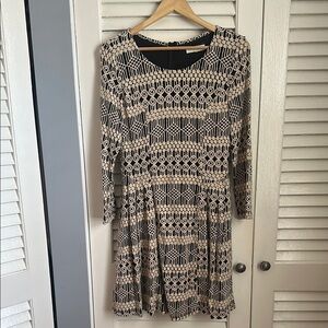 Sugarlips Black and White A-Line Long Sleeve Dress